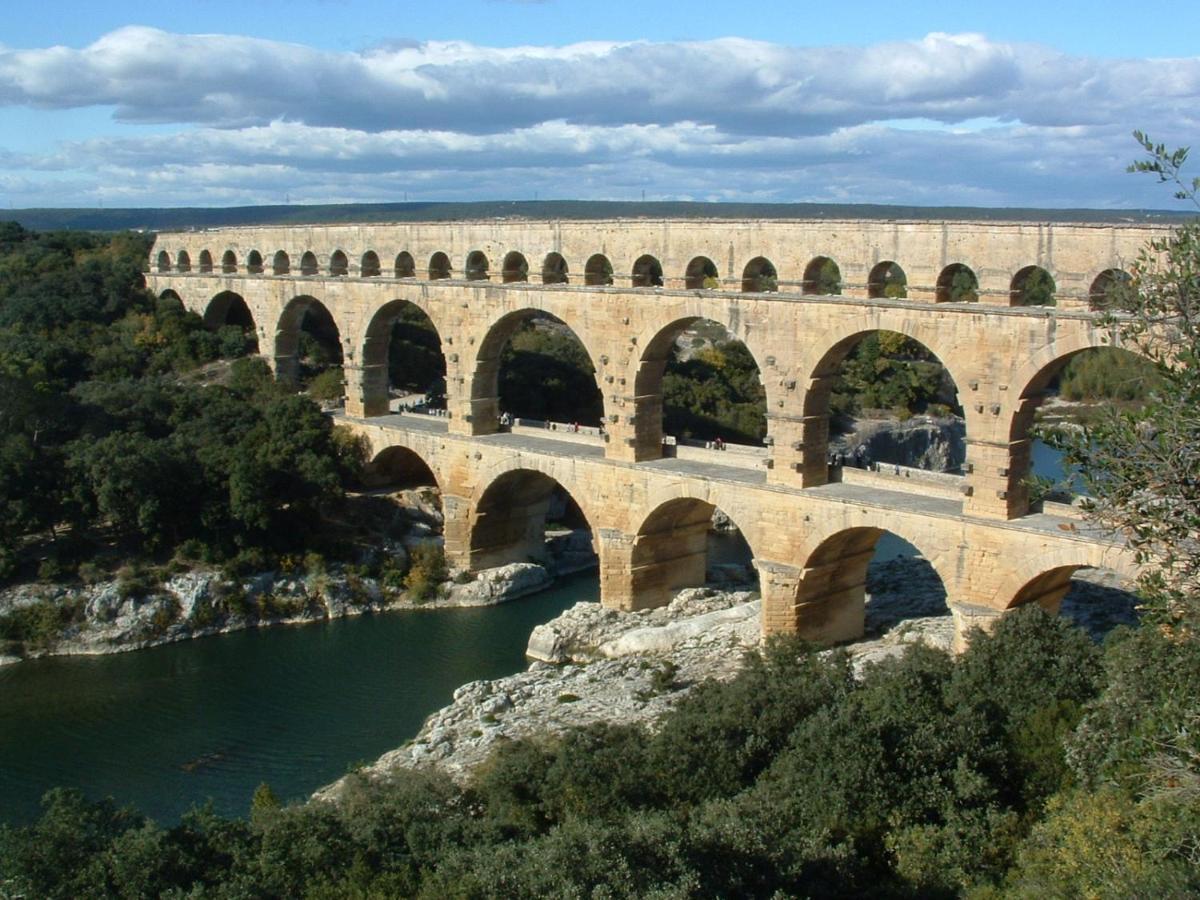 Confortable Villa De Vacances Entre Nimes, Le Pont Du Gard, Uzes, Arles, Avignon Marguerittes Ngoại thất bức ảnh